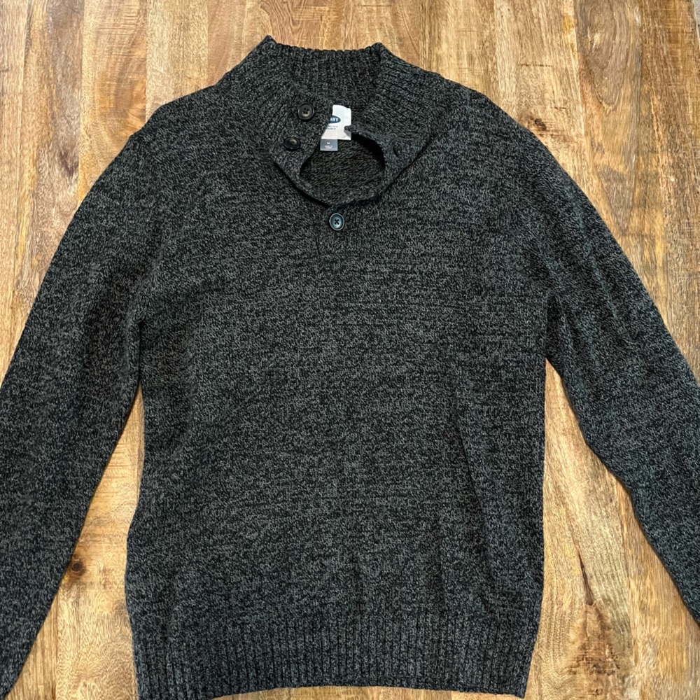 Old Navy Sweater